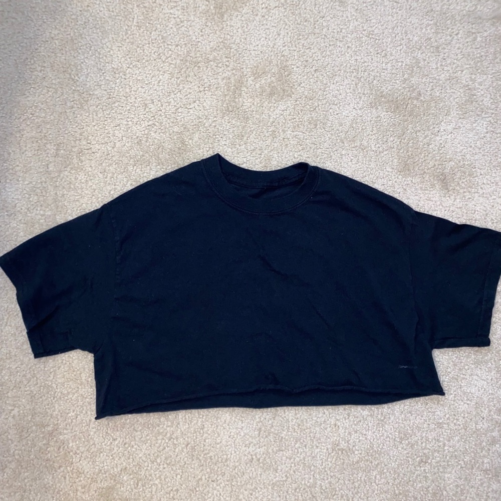PrettyLittleThing Crop Top